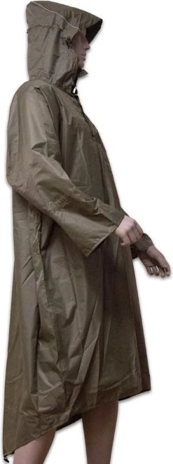 LOWLAND OUTDOOR® Wandelponcho - 100% Waterdicht (10.000mm) - Ademend (8.000g/M²) PFAS Vrij! Medium 15 LOWLAND OUTDOOR® Wandelponcho - 100% Waterdicht (10.000mm) - Ademend (8.000g/M²) PFAS Vrij! Medium -Regenjas En Paraplu 448x1200 2