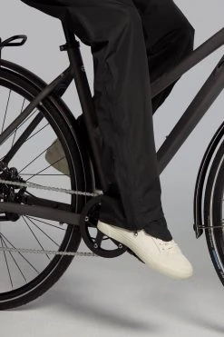 Basil Hoga Regenbroek Unisex - Zwart - Maat M -Regenjas En Paraplu 800x1200 25
