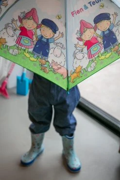 Fien & Teun - Paraplu -Regenjas En Paraplu 800x1200 72